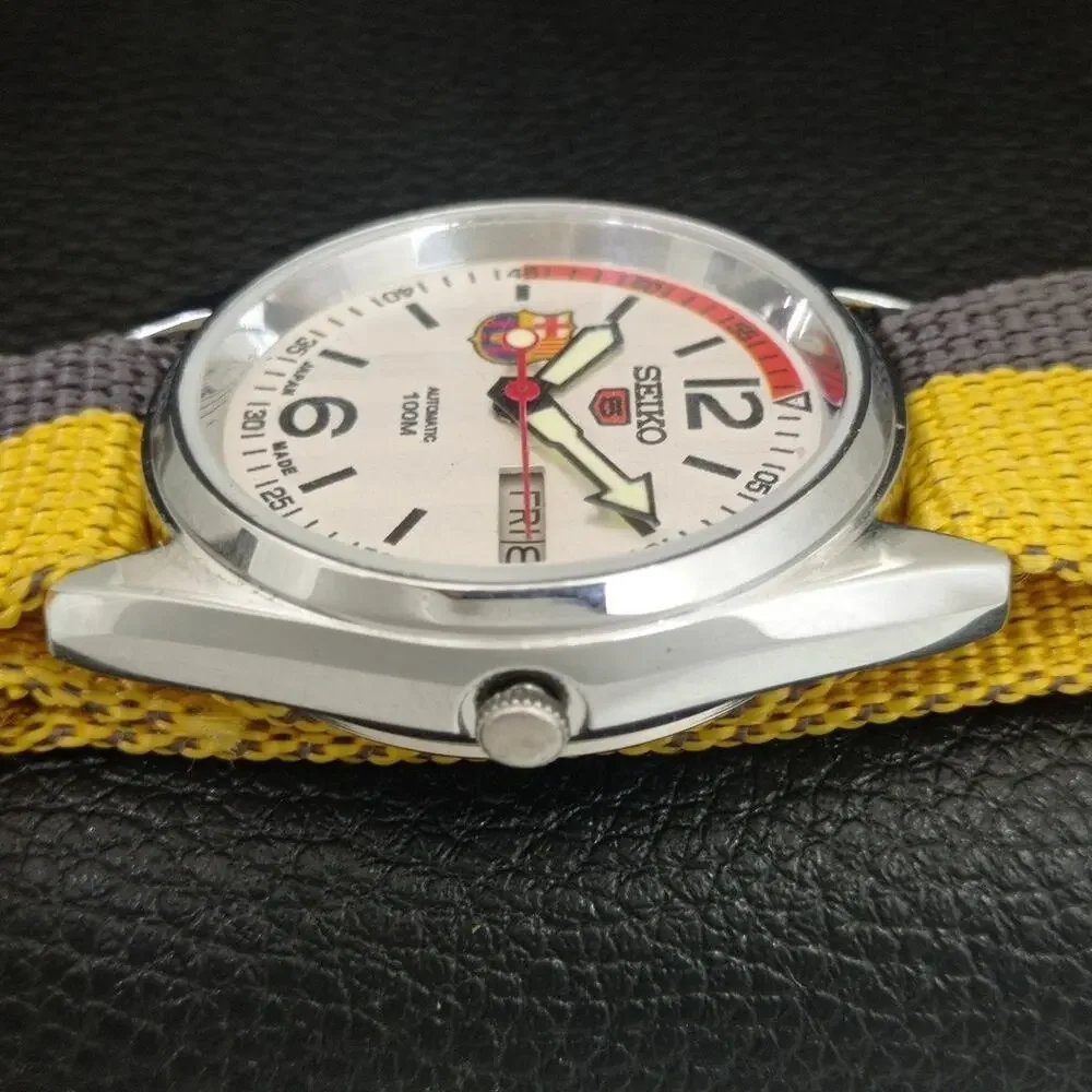 Vintage 1975 FCB Seiko Automatic Mens Silver Watch W/daydate & FCB accents